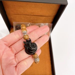 Real Agarwood bracelet with Black Fox shaped Gem